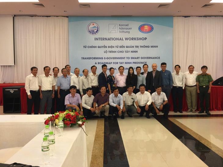Tọa đàm quốc tế “Từ Chính quyền điện tử đến Quản trị thông minh: lộ trình cho tỉnh Tây Ninh”